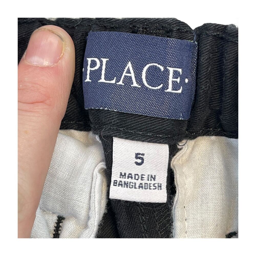 The Children’s Place Pants Boys 5 Black Denim Mid-Rise Classic Fit Straight Leg - Picture 3 of 6